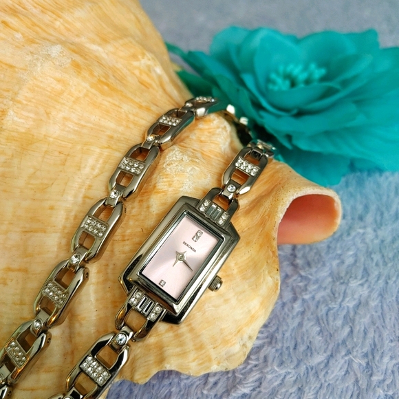 SEKONDA watch & bracelet set - Picture 1 of 5